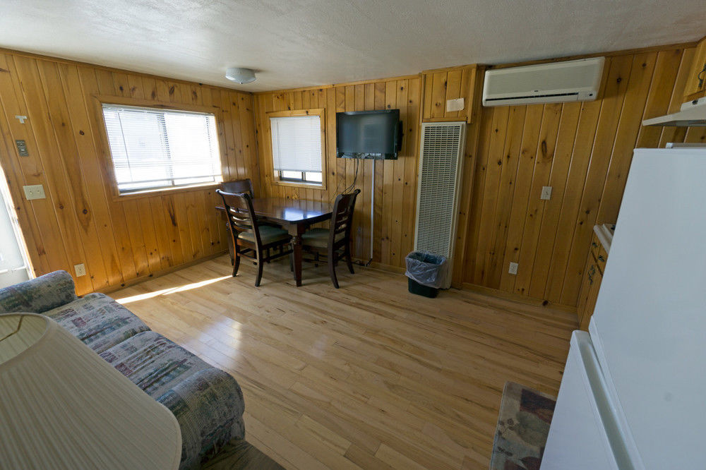 Crystal Lake Resort Beulah Exterior foto